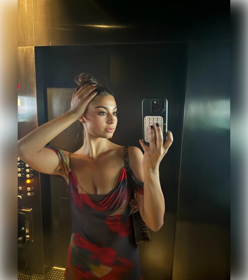 1000013718a000e72ac446e44f