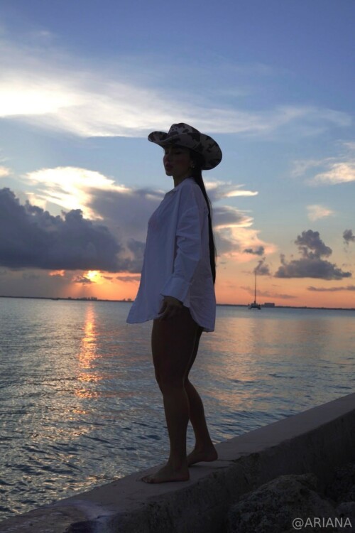 100001375627a4c49b62ff9f06