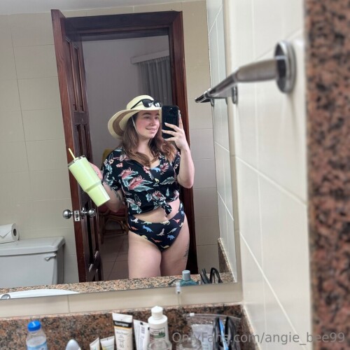 100001385892975e7427146465