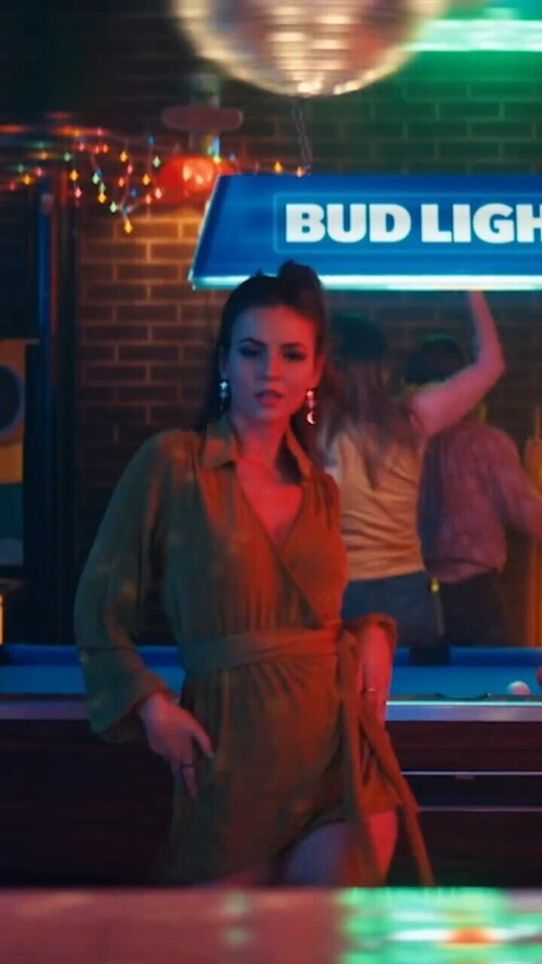 10000138994fc214b882be5f54