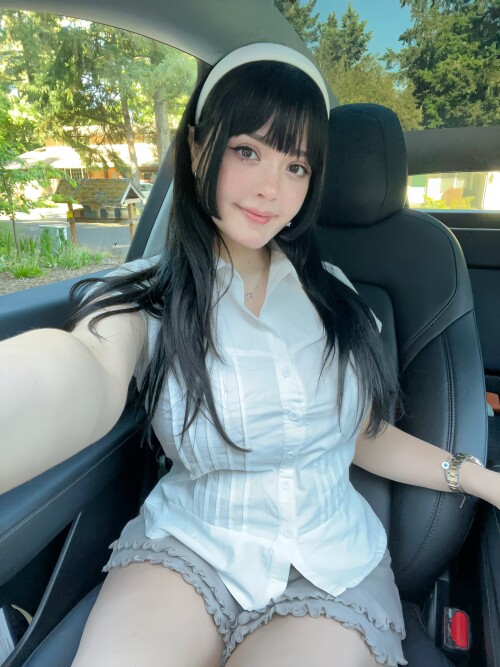 10000139412350f8e283d66025