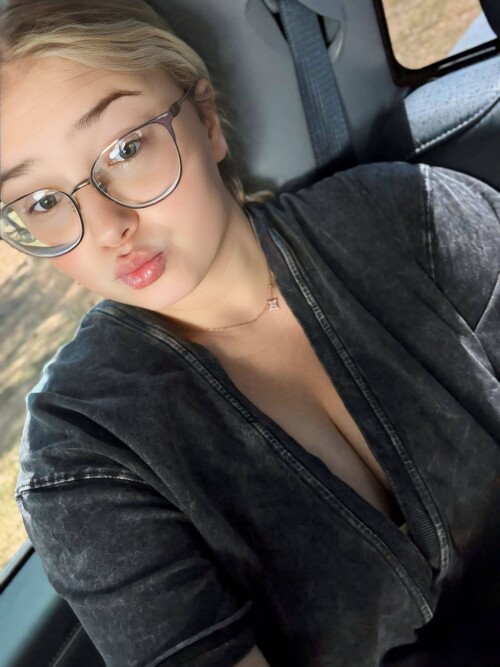 10000145674dae3920de0e0edc