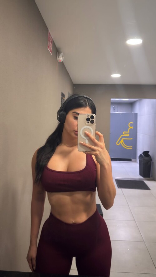 1000014779d987f6decd990bc8