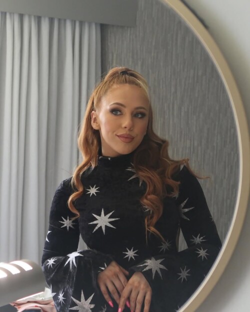 10000148625a4bde64a957c512