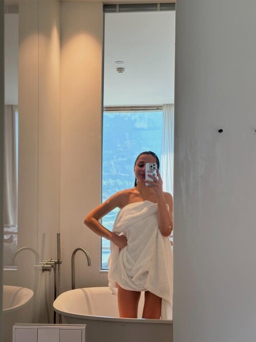 10000149492ebe5fce72ff331c