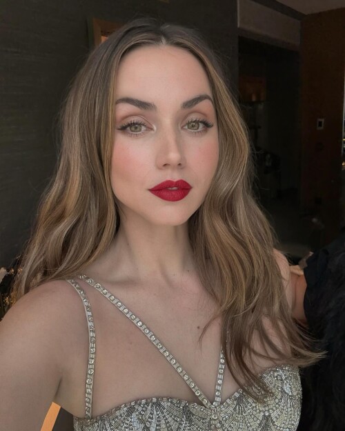 10000151894597ec0e2f942a95