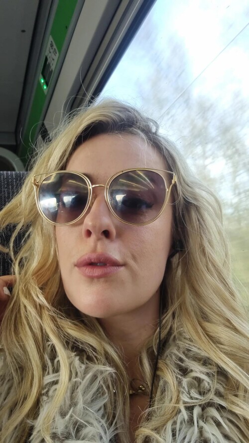 1000015191e967efb87904b097