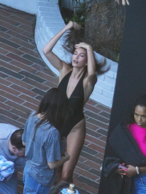 1000015251c3c15c7229270619