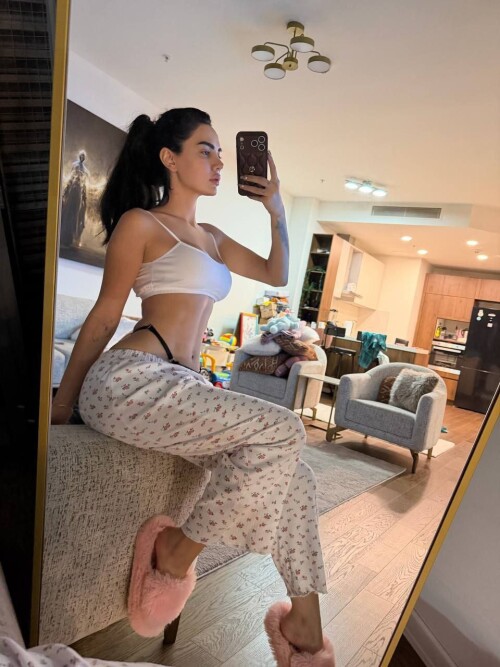 1000015351450a837d54c6b4cf