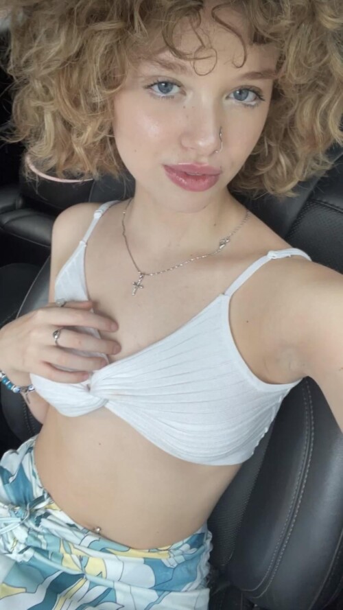 1000015527b1b7c4cdbff6adbd