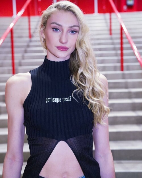 1000015563e1fd0a1ab9071037