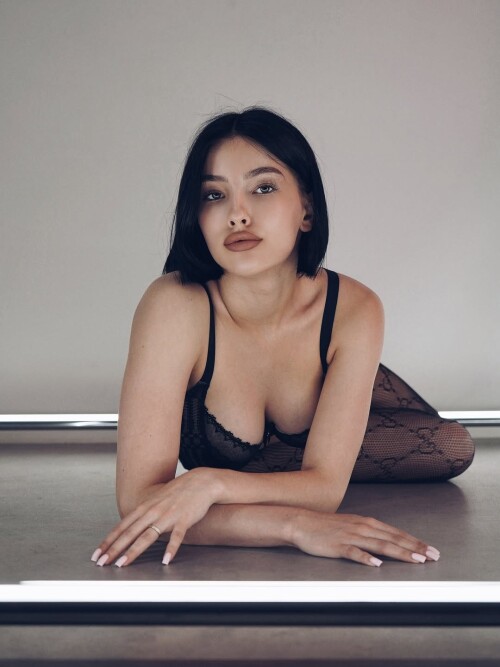 10000156697a9ace872a0a5e65