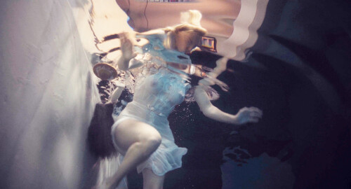 10000157805f15e8d46a1e61b5