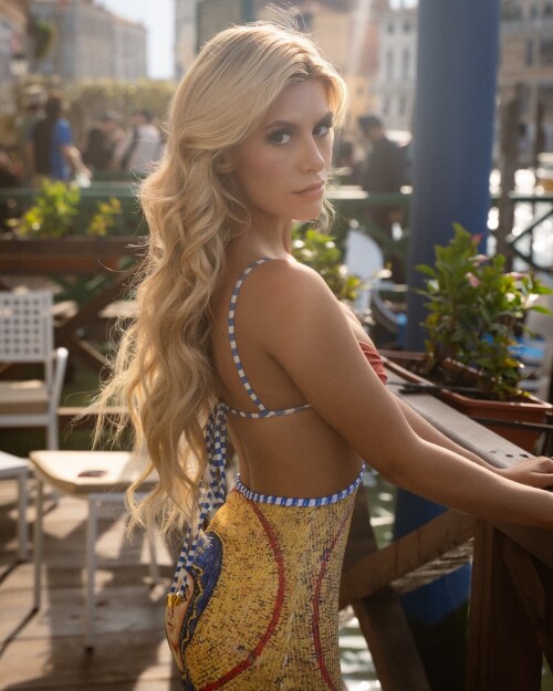 1000015804734a7753bf533029