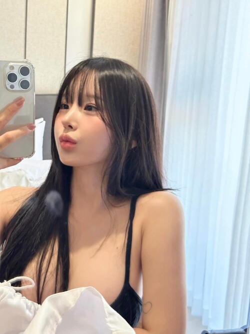 1000015903e205c734fa654b3d