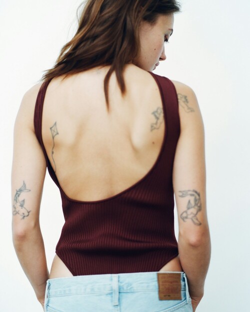 1000016149fdecf7ecb0307fda