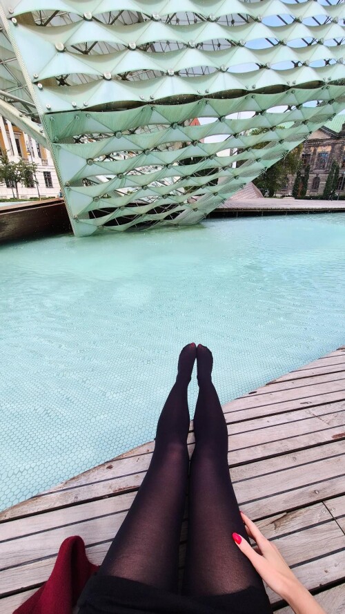 1000016169392c50d8359a8606