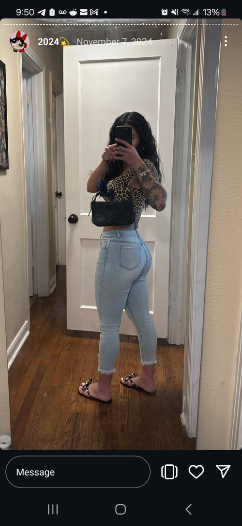 1000016218a3281bdad8370c18