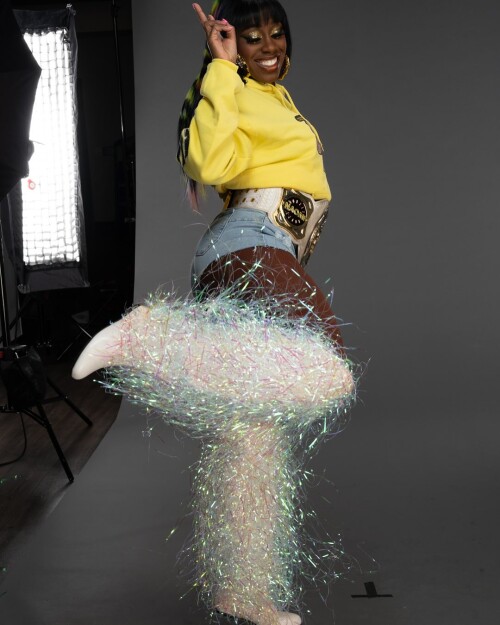 10000162560b2a79aa1b8eaa1d