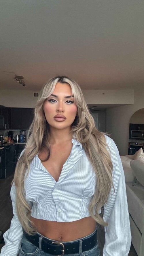 100001627088e47723dd9b2e65