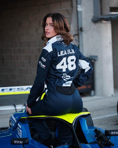 100001662807781bd2ba08c892