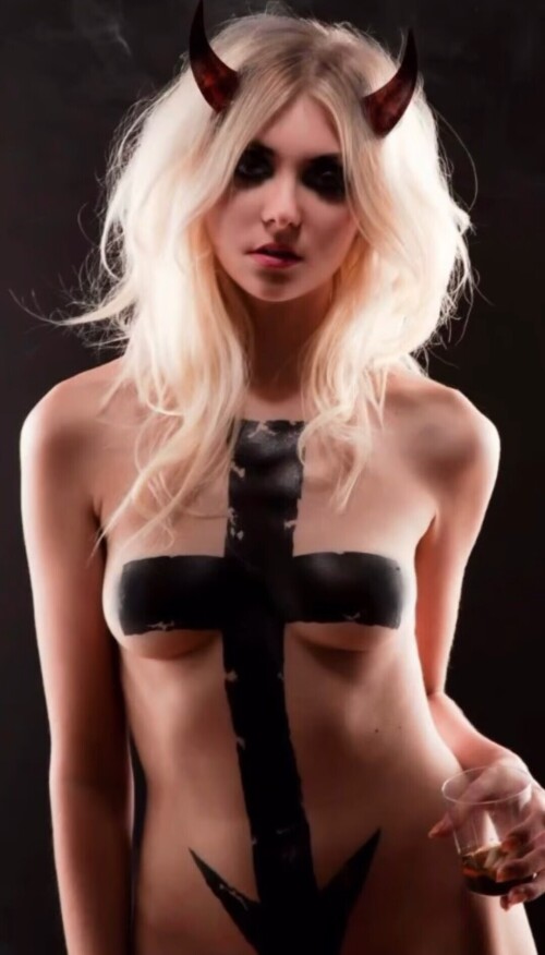 1000016638352060f44d67fb5f