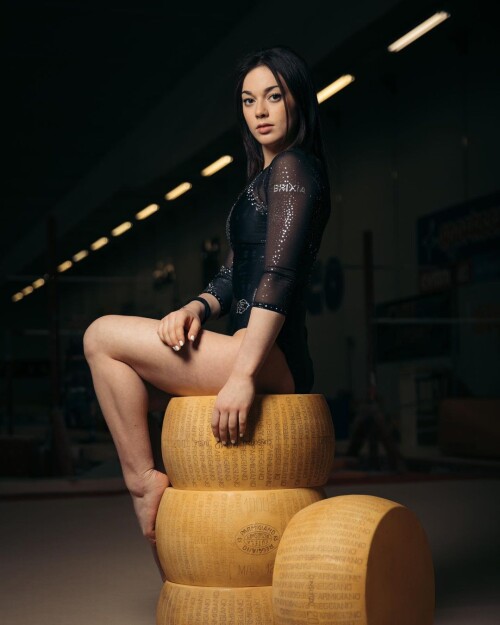 1000016798f340cbf934a028e3