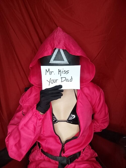 1000016994ba1a8b83fac025c4