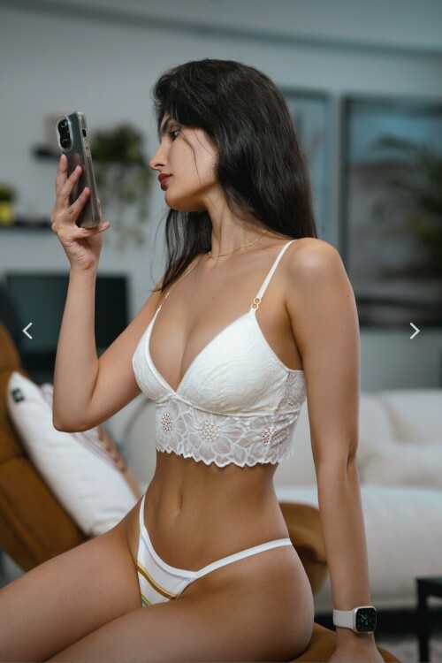 1000017012b79b6b066039b96e