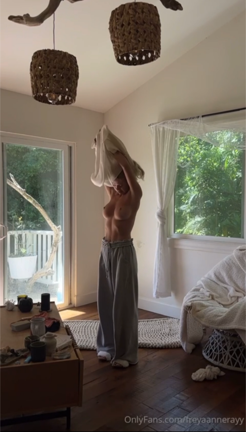 1000017025a4f92ad764918e9f