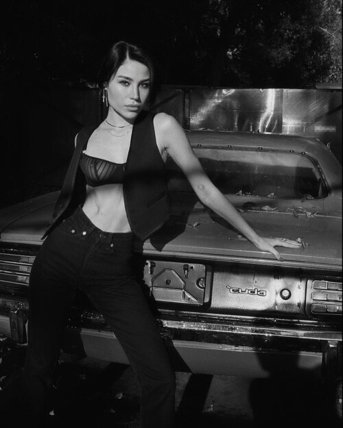 1000017025a97edf708d816a4b