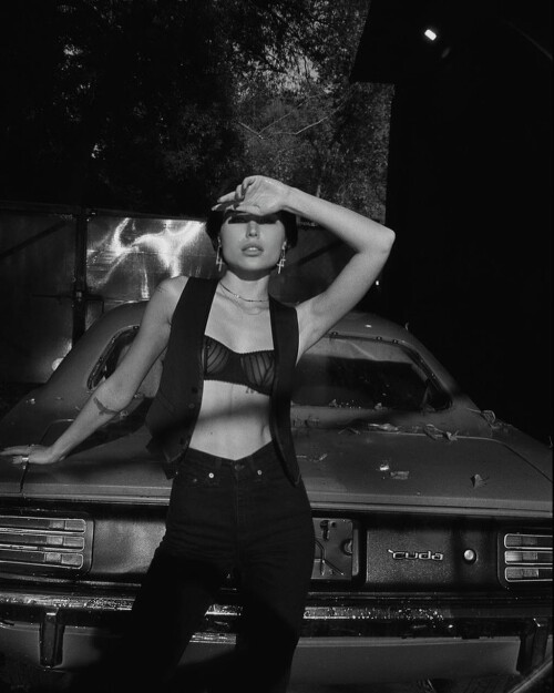 10000170261ab33f927976970a