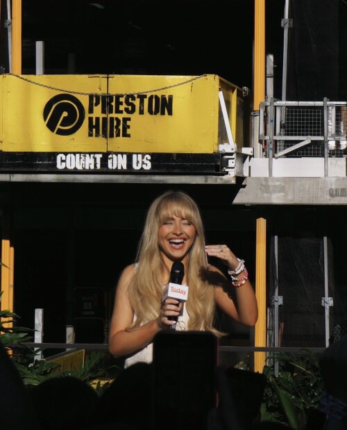 100001703376c4241fcab79464