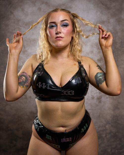 100001709317915cb685e84aa3