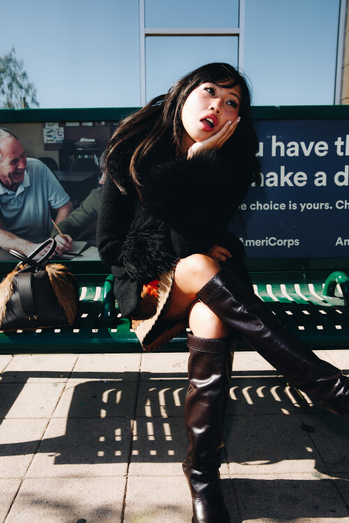 1000017222af7ff2db65d06ea8