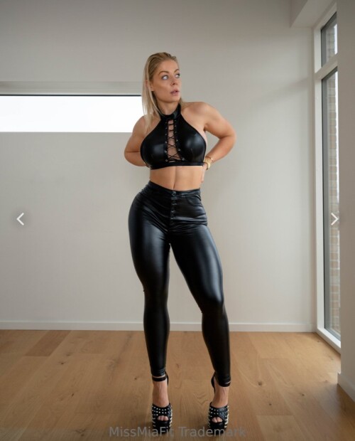 1000017235626d9d562c02d24e