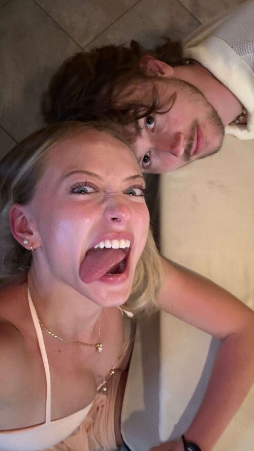 1000017567538575c8b81c8abb