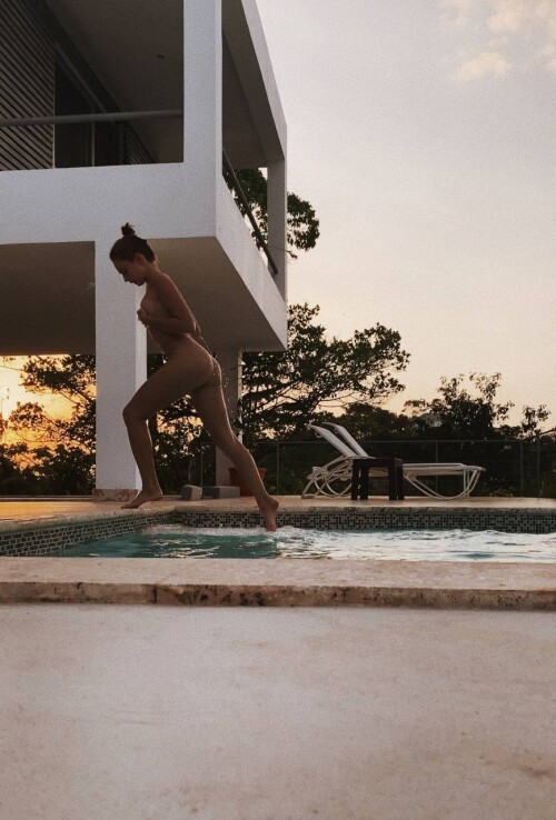 1000017677c5e533abf029f5e0