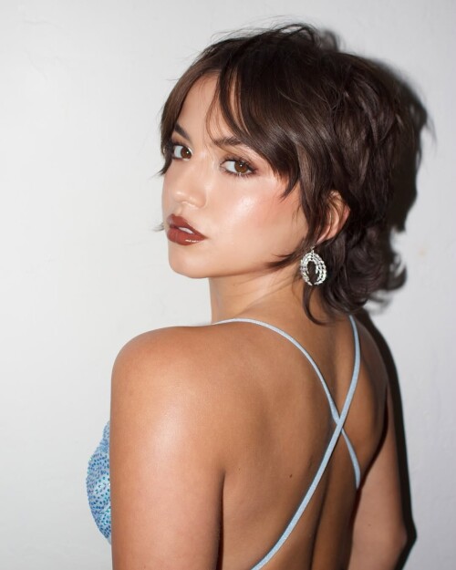 1000017679ec1763dbed52a363