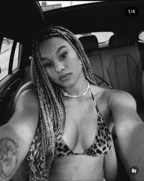 10000177468f0a4683d7b52a97