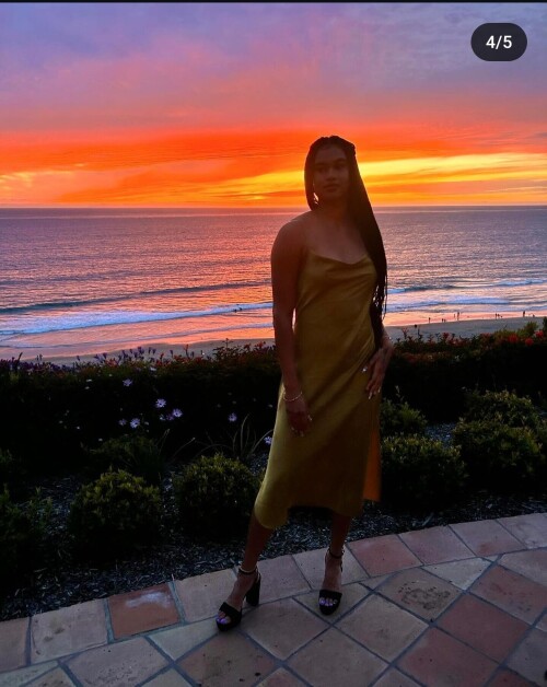 10000177645c3aae4fd22b47d3