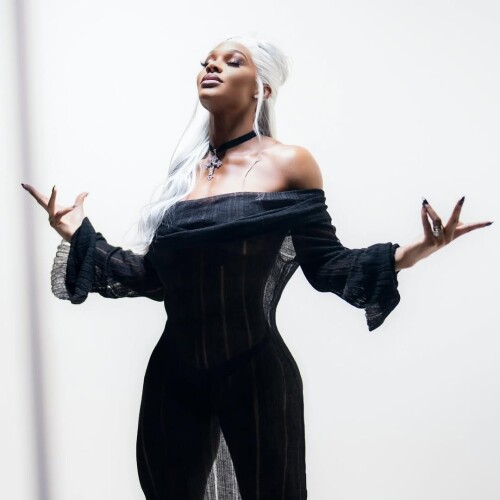 10000179605b48841aca99f3dc