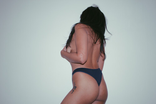 1000018017e9d98945dc4d264b