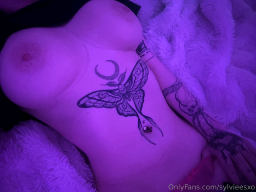 1000018290dcc96fbf8e9fb6b4