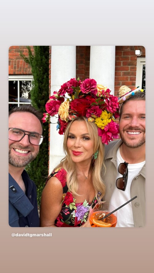 100001839476ff8ca6e5fcdecd