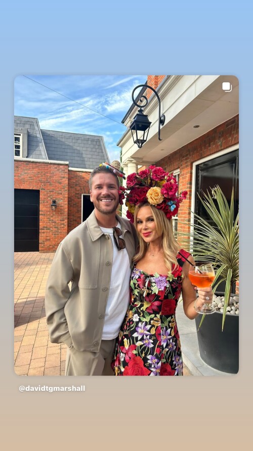 10000183969c3012dbff4be044