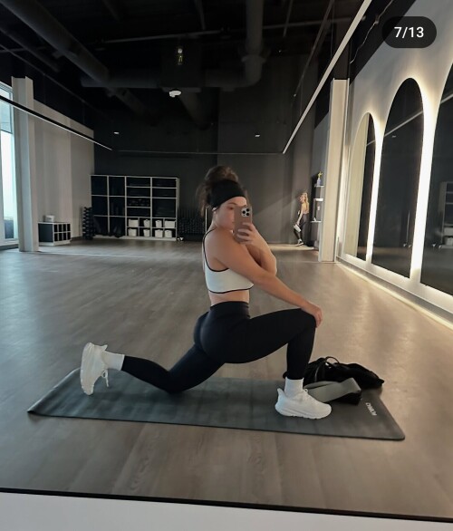 1000018506f426c4079500dfc5