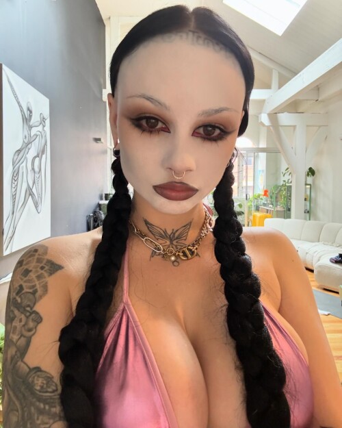 1000018713f962192511848909