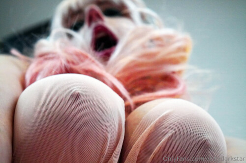 1000018744e4ff4ec1f0553765