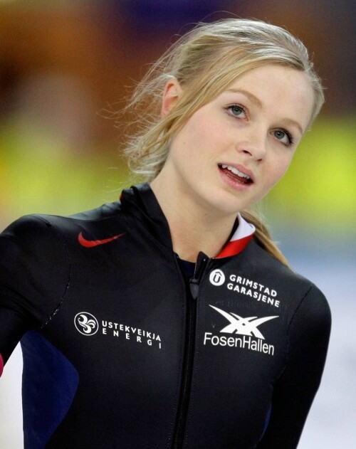 1000018970095c770cc9326689